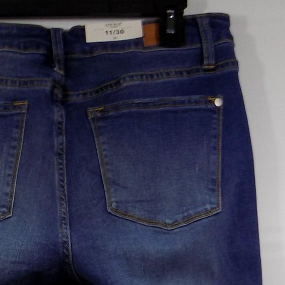 Judy Blue Dark Wash Distressed Skinny Fit Mid-Rise Jeans With Striped Lining NWT - Picture 9 of 14